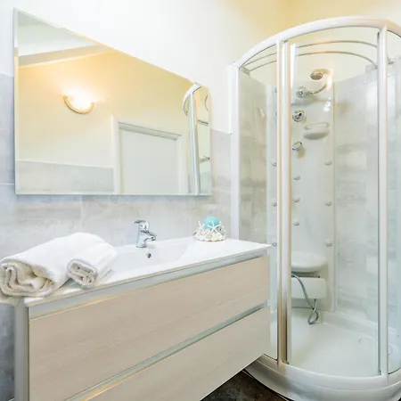 House Apartment Andora